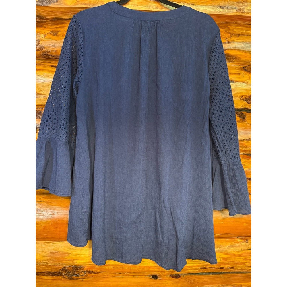 New Directions Navy Bell Sleeved Blouse Size Large - Picture 4 of 5